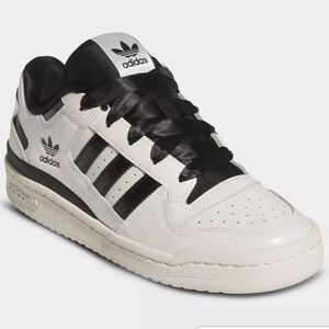 Adidas Women's Forum Low Sneakers - Black & White